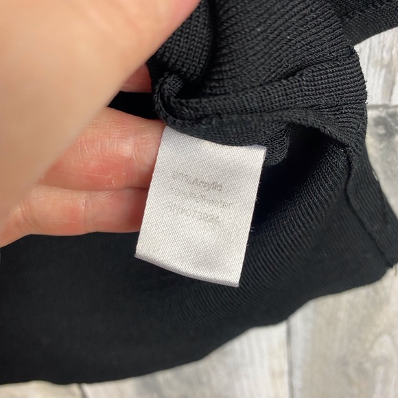 Ming Wang High-Neck Knit Tank in Black Size Medium. - Picture 7 of 13